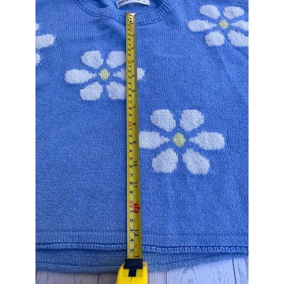 Moon & Madison Women’s Large Blue Daisy Knit Cropped Sweater Soft Floral Y2K - Picture 3 of 6